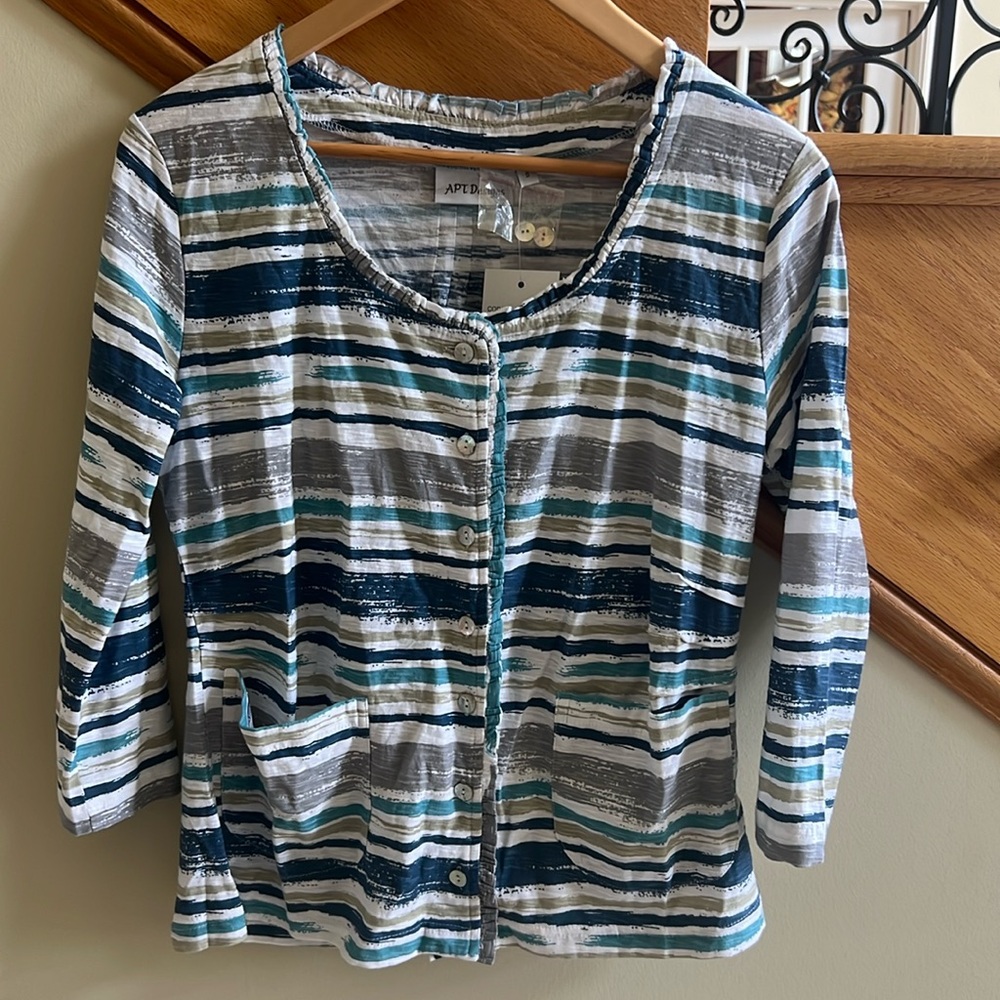 APT Designs Top Size Small White with Blue,Tan, Gray Stripes New with tags